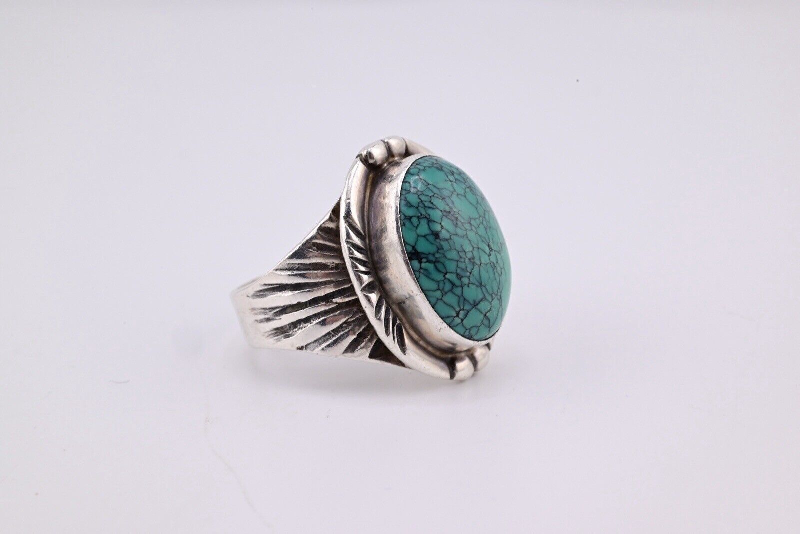 Outstanding American Indian Navajo Men’s Ring Fabulous Turquoise Circle JW