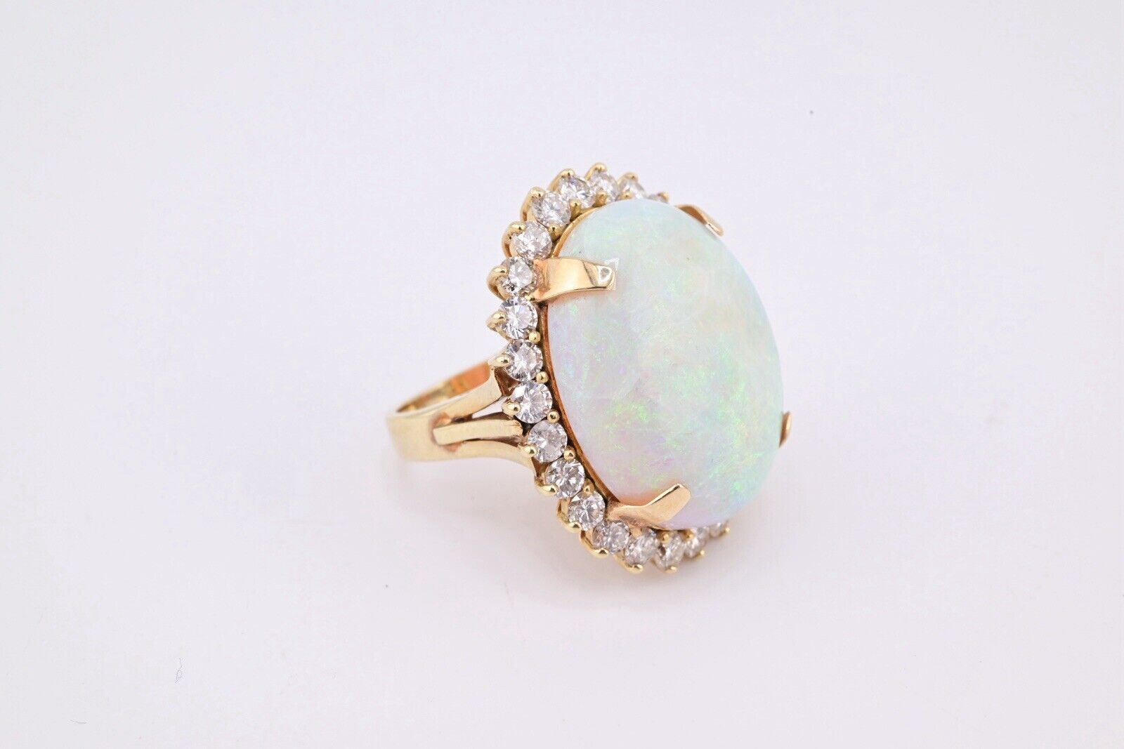 Massive 14K Yellow Gold Natural Opal & Diamond Ring 12.73 Grams