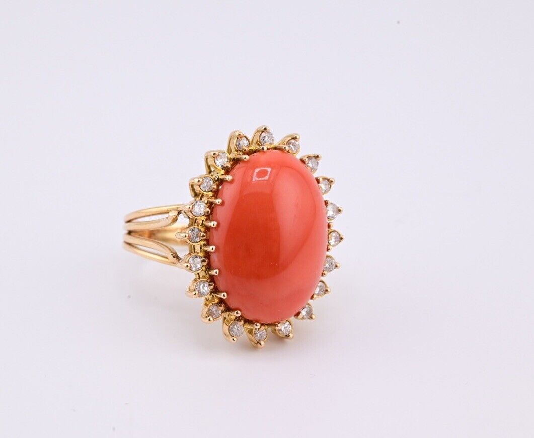 Marvelous Italian Momo Coral 14K Yellow Gold Ring Surrounded With Diamonds