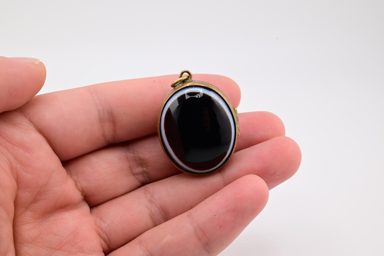 Gorgeous Victorian Period Agate Bullseye Locket