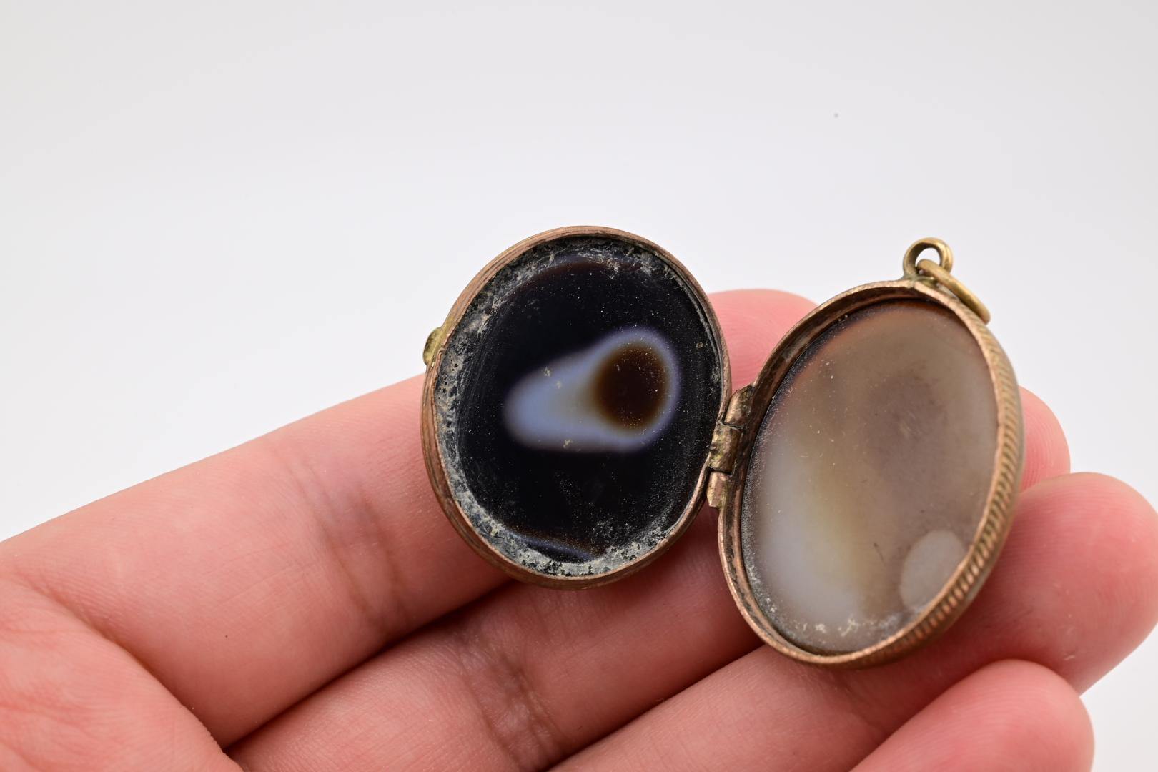 Gorgeous Victorian Period Agate Bullseye Locket