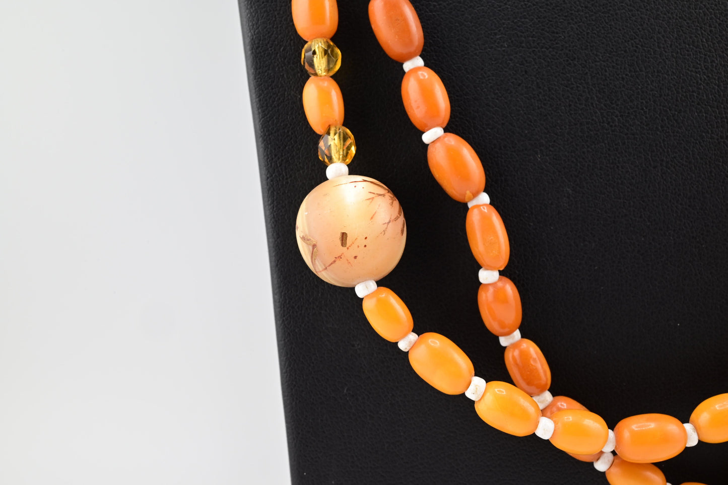 Gorgeous Antique Butterscotch Amber Necklace 55.21 Grams